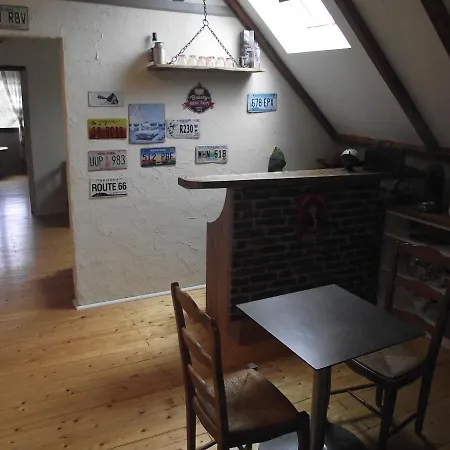 Campagnarde Du Gres Rouge De * Beauval