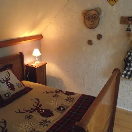 Campagnarde Du Gres Rouge De * Beauval