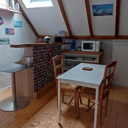 Campagnarde Du Gres Rouge De