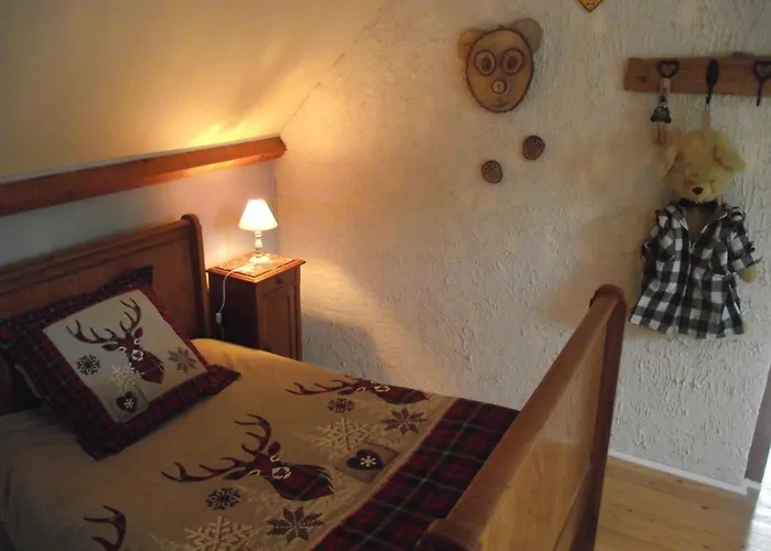 Campagnarde Du Grès Rouge De * Beauval